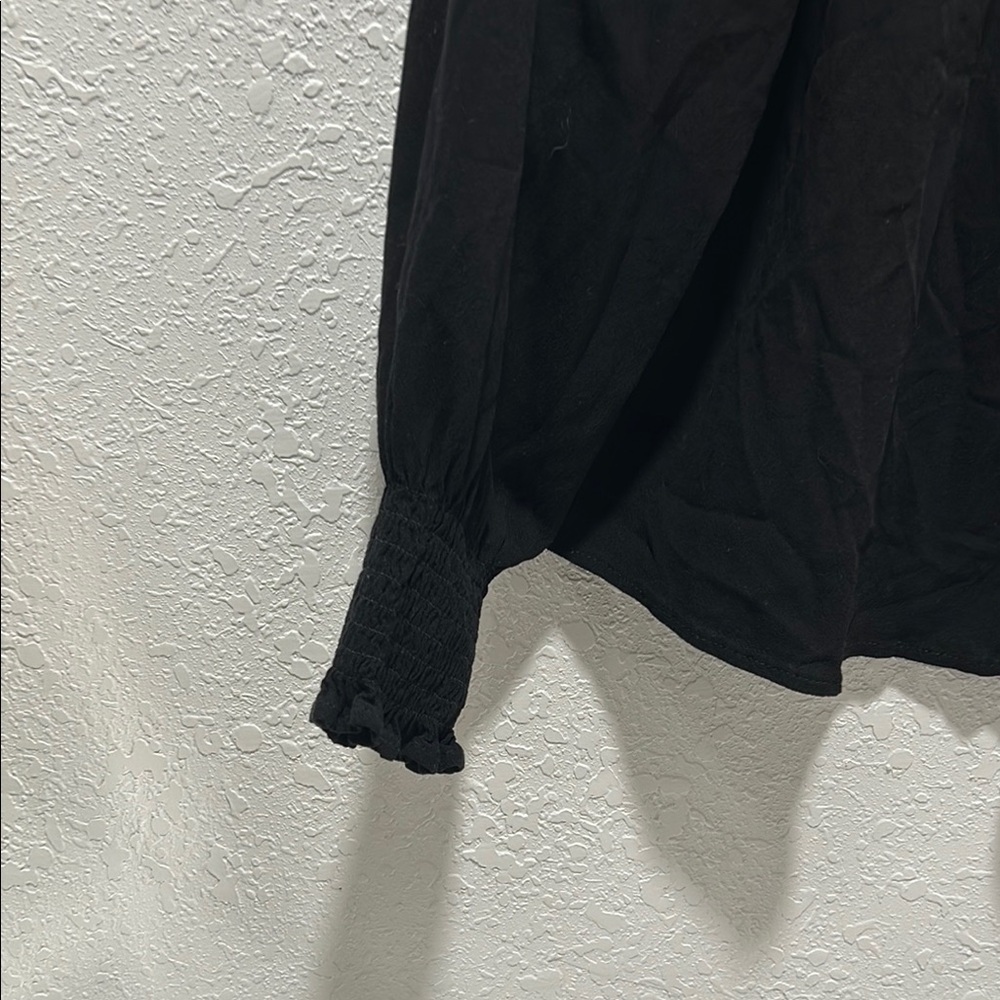 CALLIGRAPHIE Black Long Sleeve Blouse with Ruffled Collar and Bib Collar S-XL - Picture 8 of 11